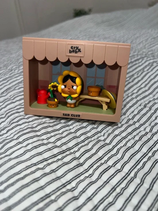 POPMART CRYBABIES - Picture 2 of 6